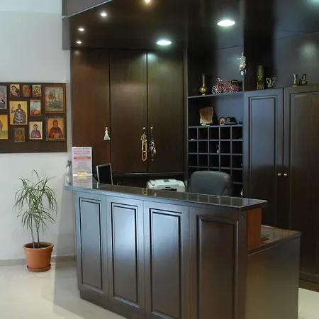 Ξενοδοχείο με διαμερίσματα Tzovanna Λουτρά Αιδηψού